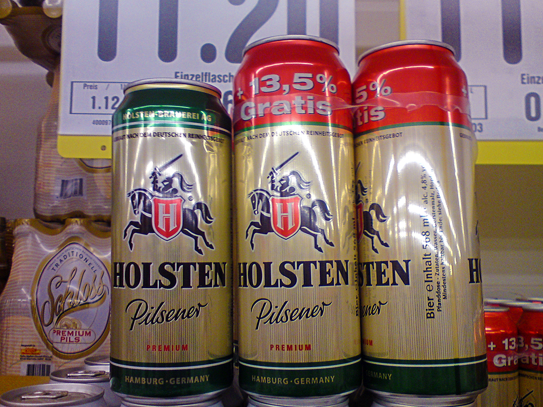 Wird gemeinhin ja nicht empfohlen, jedoch heute im Einkaufsladen gesehen: Bier in höheren Dosen!