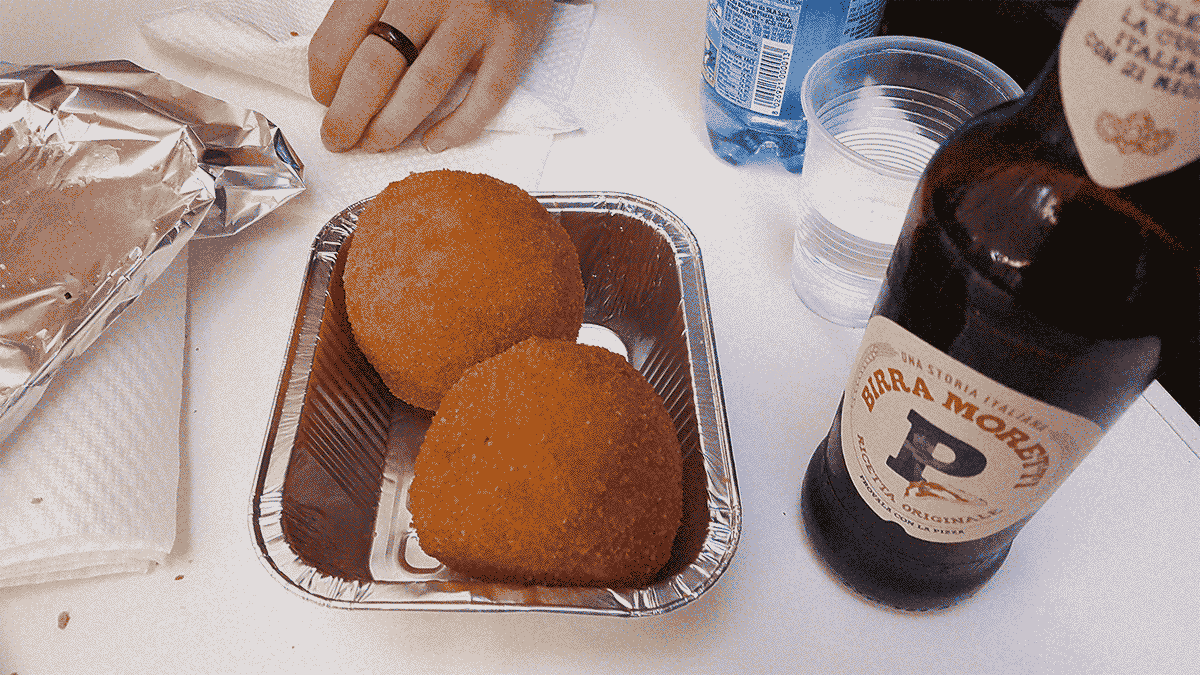 Arancini und Bier