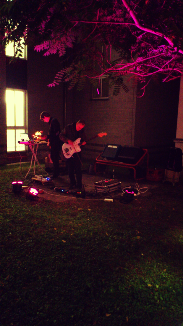The Splendid Ghetto Pipers live im Amtsgericht, Greifswald (Photo: C. K.)